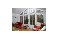 Sun room with blinds shut- East Handover, NJ- Lifetime Alluminum